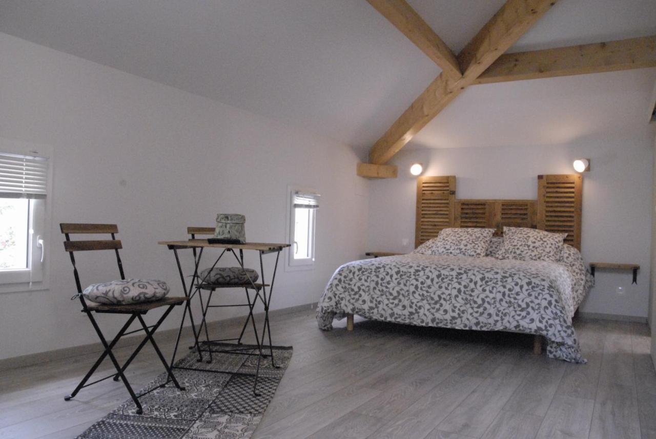 Les Chambres D'Ausilia Sablons  Bagian luar foto