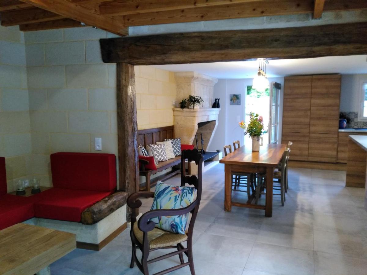 Les Chambres D'Ausilia Sablons  Bagian luar foto