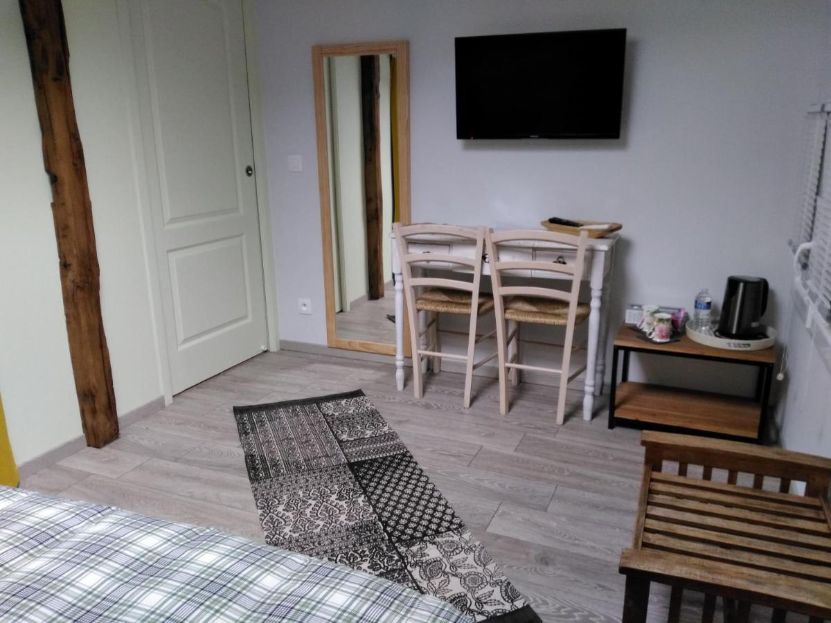 Les Chambres D'Ausilia Sablons  Bagian luar foto